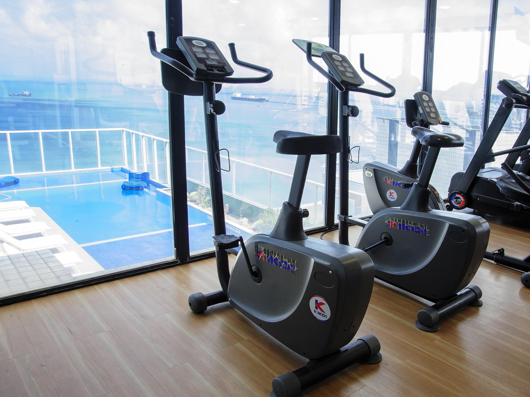 Seara Praia Hotel Fortaleza  Exteriér fotografie Upright bikes