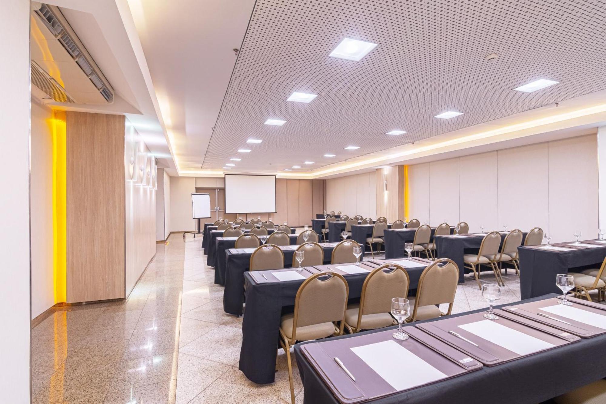 Seara Praia Hotel Fortaleza  Exteriér fotografie Meeting room
