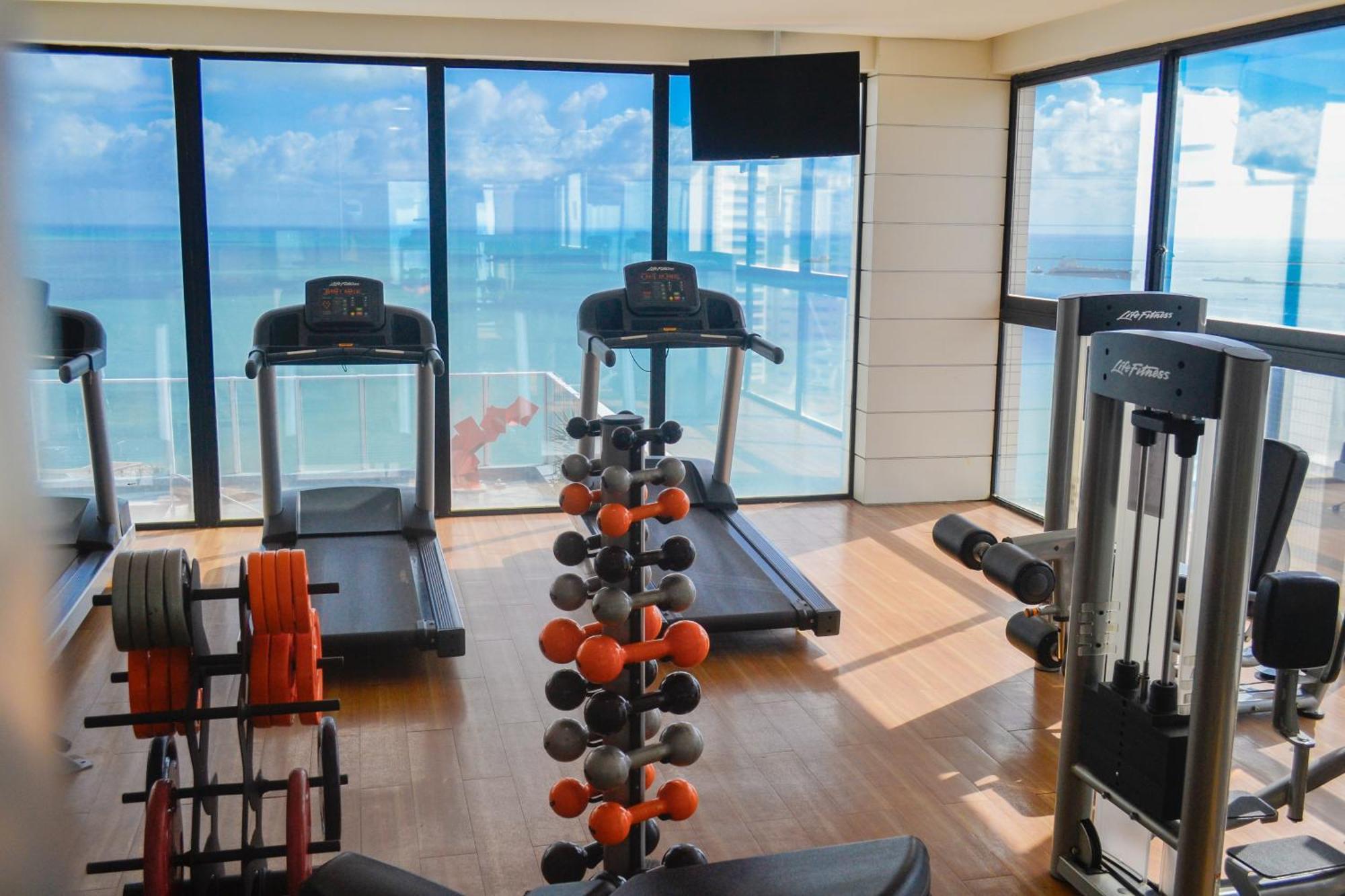 Seara Praia Hotel Fortaleza  Exteriér fotografie The gym at the hotel